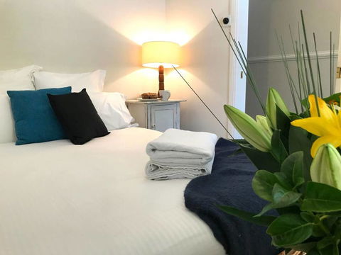 YSG The Edward Townhouse 151 - Walk To Town - Tourism Guide 3