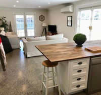 YSG The Edward Townhouse 153 - Walk To Town - Travel Search