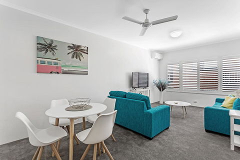 Zenith Unit 7 - Shoal Bay - Cruises Travel 1
