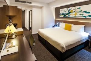 Mercure Sunshine Coast Kawana Waters - Tourism Guide 4