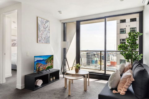 A 2BR Apt Near Melbourne Central Amazing Views - Tourism Guide 1