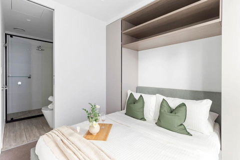 A 2BR Apt Near Melbourne Central & QV Market - Tourism Guide 1