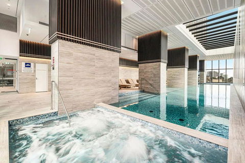 A 2BR Apt Near Melbourne Central & QV Market - Tourism Guide 3
