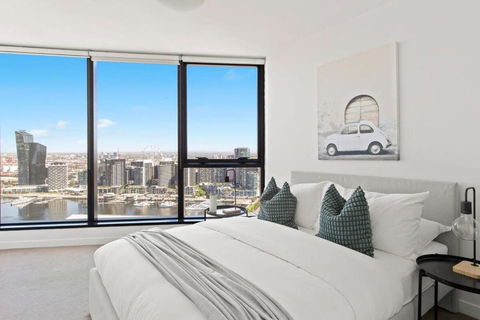A 2BR Apt With Amazing Harbor Views FREE Parking - Tourism Guide 1