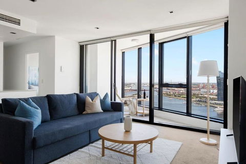 A 2BR Apt With Amazing Harbor Views FREE Parking - Tourism Guide 4