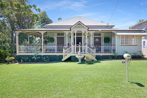 A Charming Queenslander - Tourism Guide 4