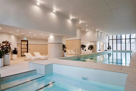 A Chic 2BR Apt Right Next To Melbourne Central - Tourism Guide 2