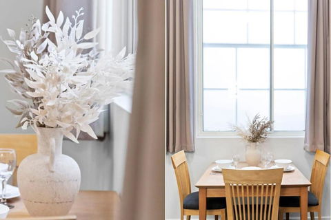 A Chic Apartment On Bourke St Near Chinatown - Tourism Guide 4