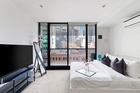A Chic Studio Only A 4-min Walk To Victoria Market - Tourism Guide 2