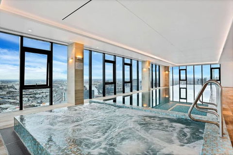 A Cozy 2BR Apt With Panoramic Views FREE Parking - Tourism Guide 2