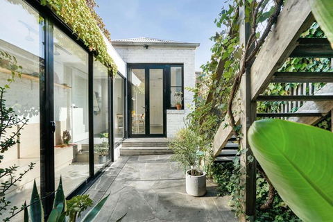 A Designer Terrace House By Edinburgh Gardens - Tourism Guide 3