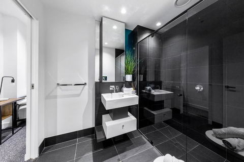 A Lovely Apt Right Next To Southern Cross Station - Tourism Guide 3