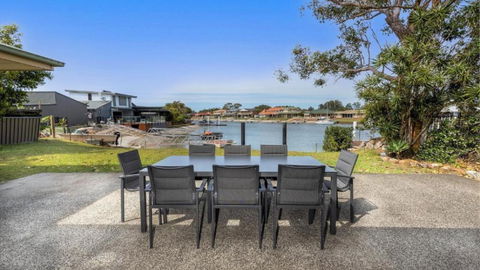 A Mariners Cove Yamba - Tourism Guide 1