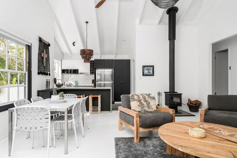 A Perfect Stay - Black Star - Tourism Guide 4