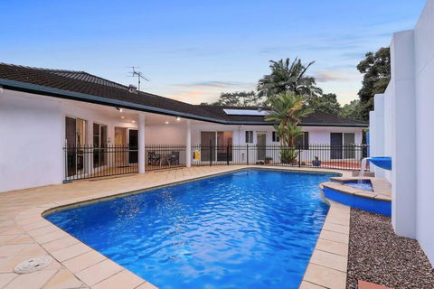 A Piece Of Tropical Paradise-Near Crystal Cascades - Tourism Guide 3