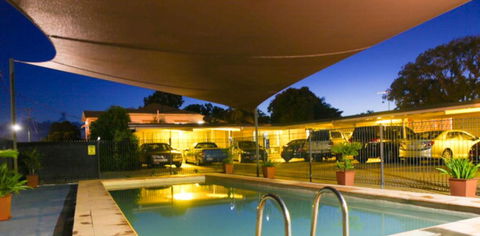 A & A Motel - Tourism Guide 0