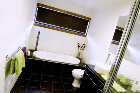 Abode Bendigo Apartments - Tourism Guide 3