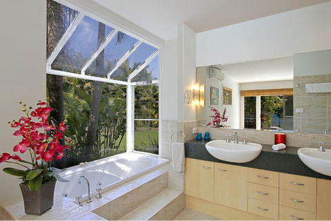 A Perfect Stay - Abode At Byron - Tourism Guide 2