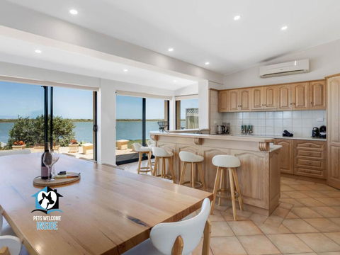 Absolute Water Frontage W/ Jetty + Boat Ramp - Tourism Guide 2