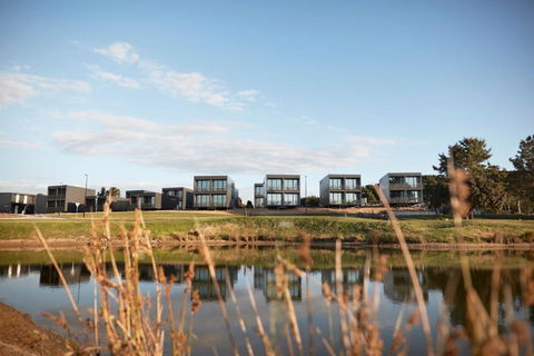 Accommodation @ Curlewis - Tourism Guide 0