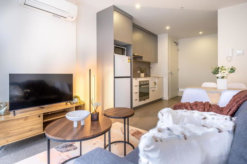 Adjacent To Flagstaff Gardens 1br In Cbd Melboure - Tourism Guide 1