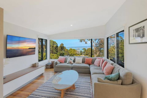 ADS On Collins - 4 Bedroom And Pet Friendly - Tourism Guide 4