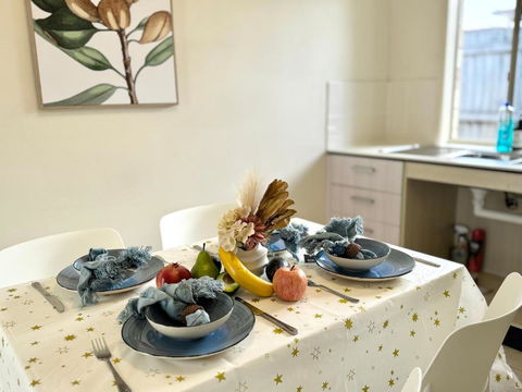 Affordable 3-Bedroom Grannyflat In Coopers Plains - Tourism Guide 1