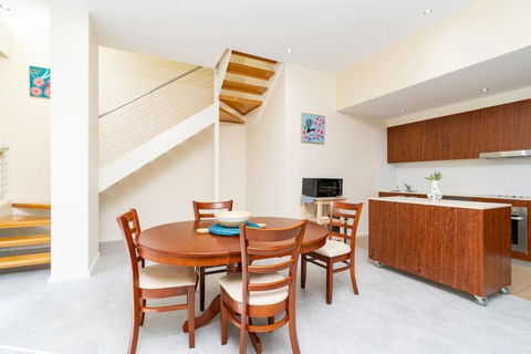 Absolutely Spacious APT Unit Between ANU And City - Tourism Guide 2