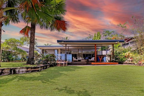 Absolute Beachfront House With Private Pool - Tourism Guide 0