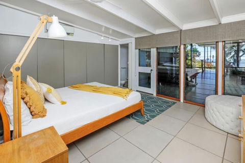 Absolute Beachfront House With Private Pool - Tourism Guide 4