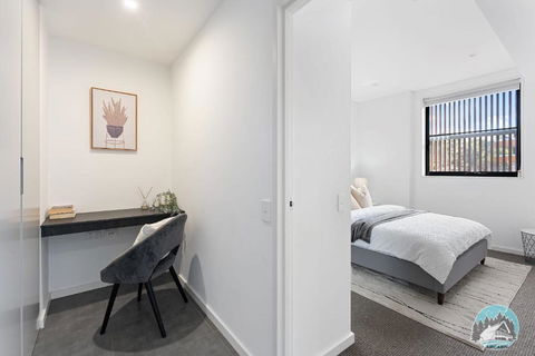 Aircabin - Epping - Modern Comfy - 1 Bed Apt - Tourism Guide 4
