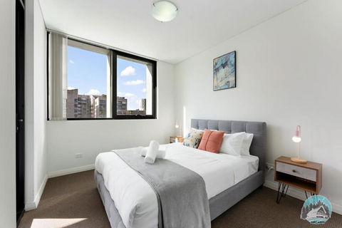 Aircabin - Rosebery - Lovely - 2 Beds Apt +Parking - Tourism Guide 4