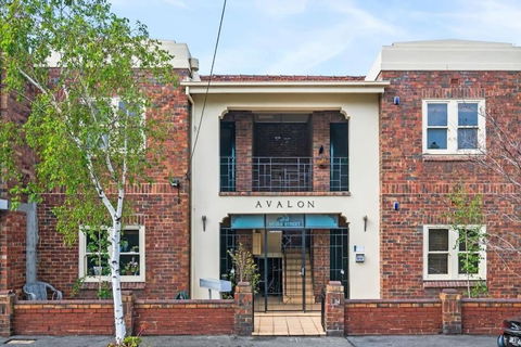 Albert Park Art Deco Gem Sleeps 5 Bevan 4 - Tourism Guide 0