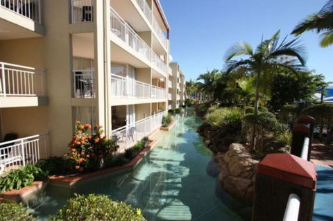 ALEX BEACH RESORT-317/428 - Tourism Guide 3