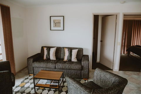 Alkoomi Chalets - Tourism Guide 2