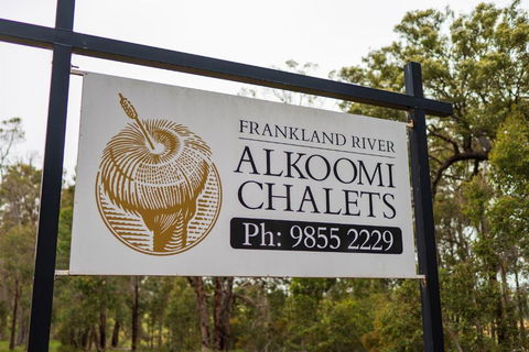 Alkoomi Chalets - Tourism Guide 4