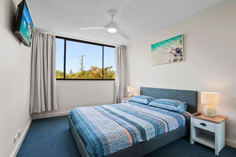 Allamanda, Unit 11, 32 Esplanade, Bulcock Beach - Tourism Guide 4