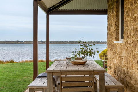 Allandale I Private Properties - Tourism Guide 4