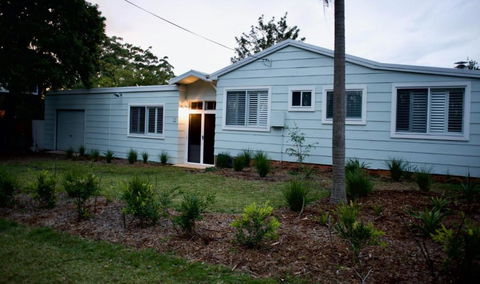 Alora Cottage - Tourism Guide 0
