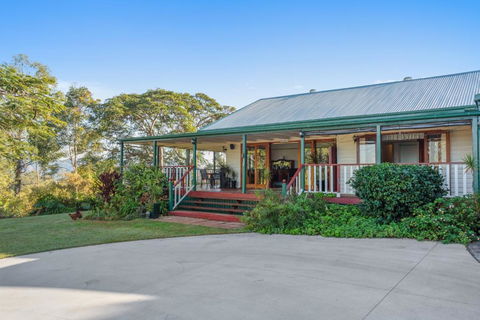 Amamoor Homestead And Country Cottages - Tourism Guide 1