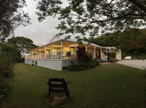 Amamoor Homestead And Country Cottages - Tourism Guide 0