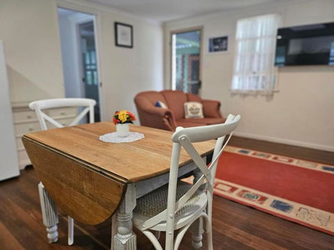 Amamoor Lodge - Tourism Guide 3