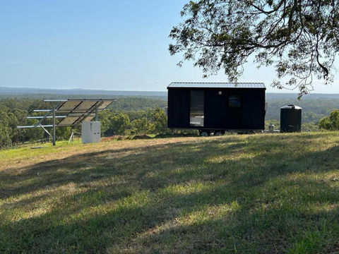 Amaroo One By Tiny Away - Tourism Guide 0