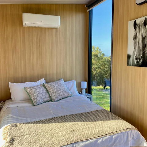 Amaroo One By Tiny Away - Tourism Guide 3