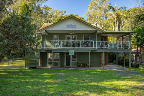 Amaroo Sunset Lodge - Tourism Guide 1