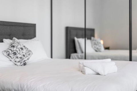 Amazing 1BR Apartment W Pool - Tourism Guide 3