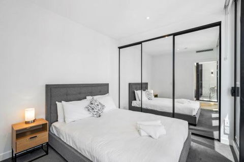 Amazing 1BR Apartment W Pool - Tourism Guide 4