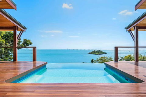 Amazing Whitsunday Views At High Tide - Tourism Guide 2