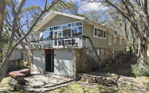 Amber Lodge Mt Buller - Tourism Guide 0