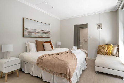 Amelie - Luxury Beach View Condo Minutes To Beach - Tourism Guide 4